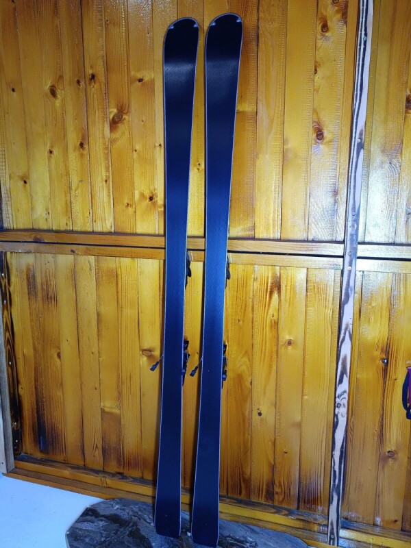 LYŽE XO SWISS SKI V12 L BLACK 178CM